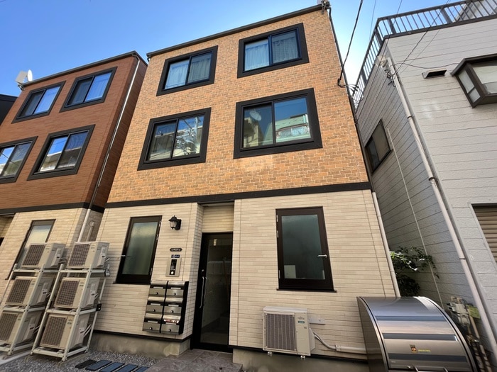 Ｇｌａｎｚ大島ＷＥＳＴの物件外観写真