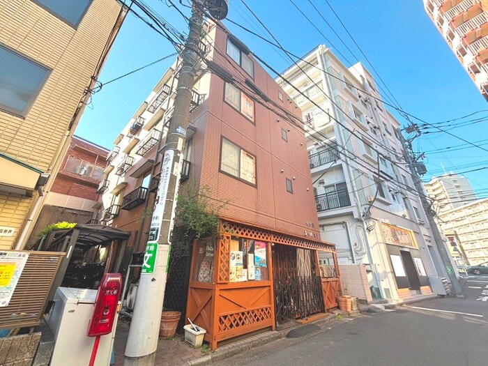 ヴィラ　シャルマンの物件外観写真