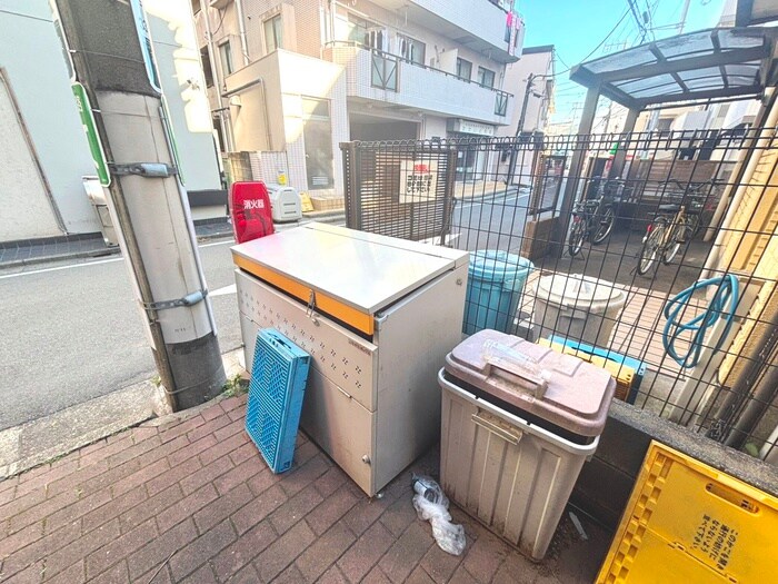 ヴィラ　シャルマンの物件外観写真