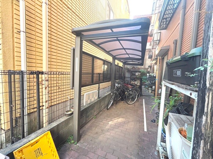 ヴィラ　シャルマンの物件外観写真