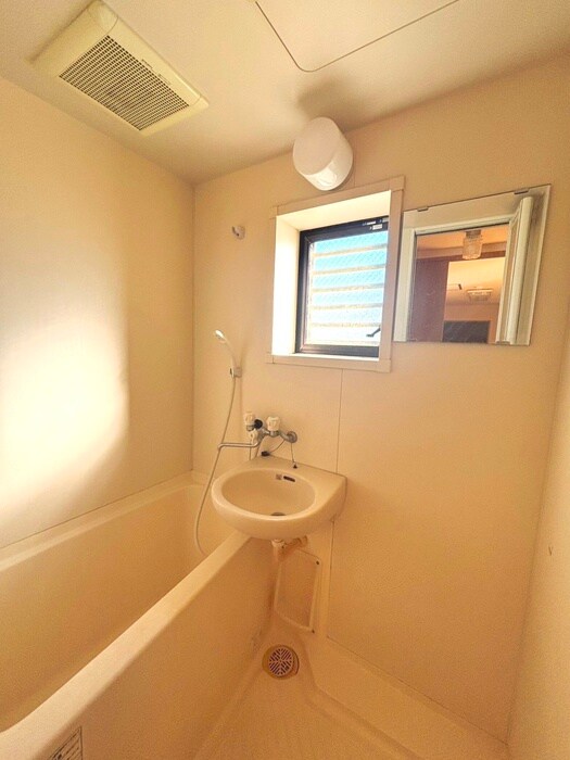 ヴィラ　シャルマンの物件内観写真