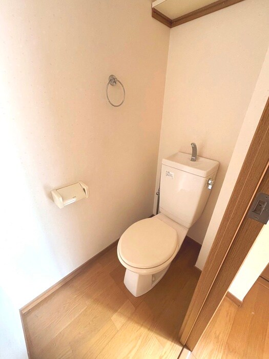 ヴィラ　シャルマンの物件内観写真