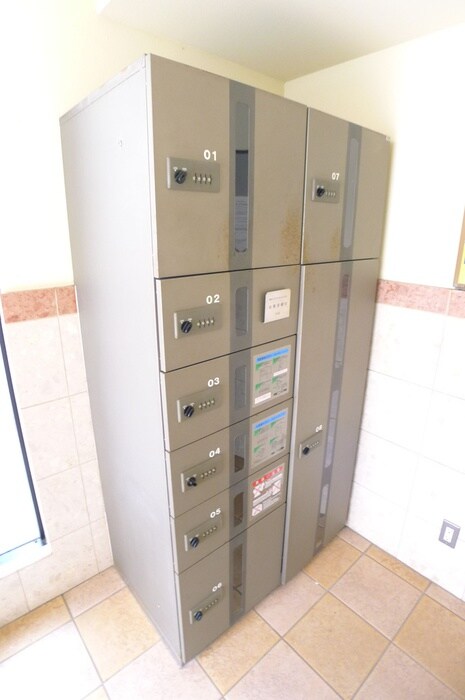 ドミ－ルコ－トの物件外観写真