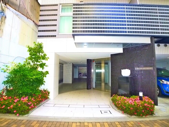 プライマル上野EASTの物件外観写真