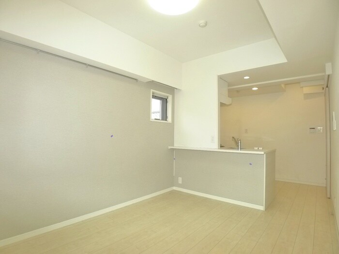 プライマル上野EASTの物件内観写真