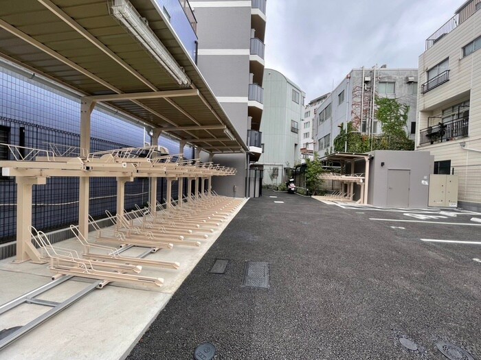 アジールコート町屋の物件外観写真