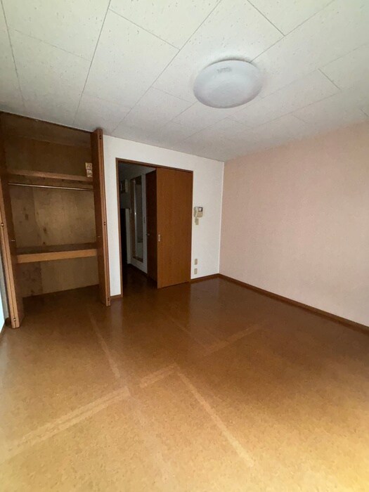 プロスパー向ヶ丘の物件内観写真