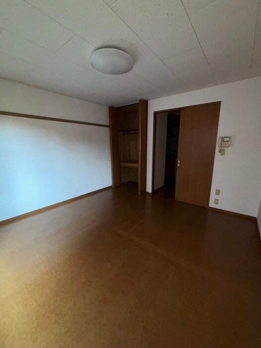 プロスパー向ヶ丘の物件内観写真