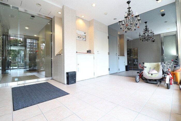 クインズビルの物件外観写真