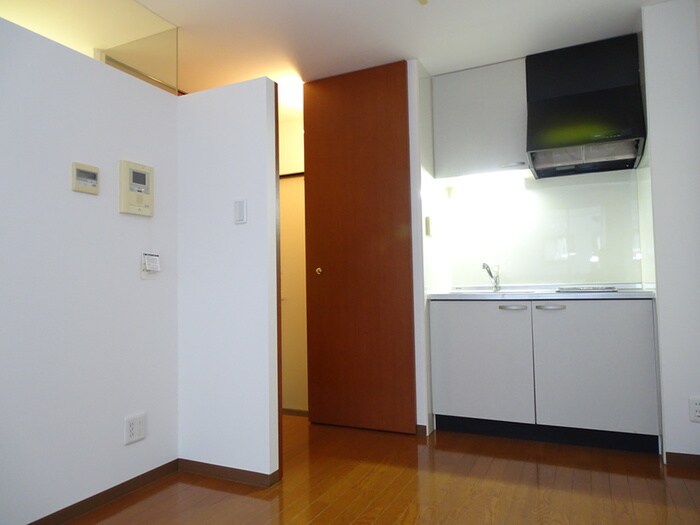 クインズビルの物件内観写真