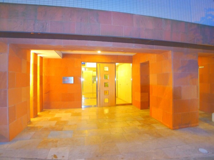 ライトエイジの物件外観写真