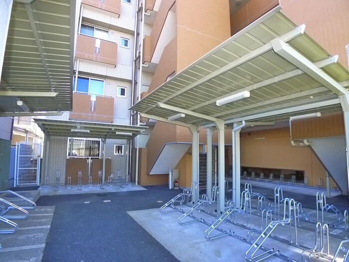 ライトエイジの物件外観写真