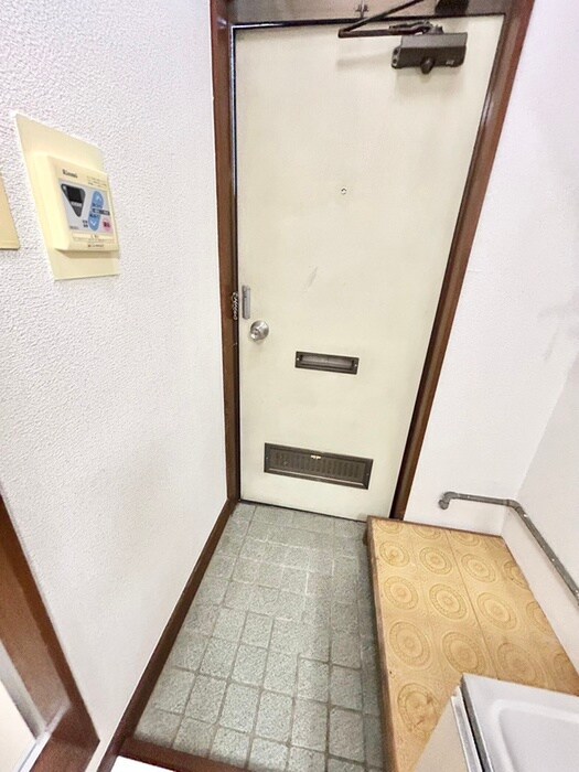 ＦＬＡＴ　ＨＯＵＳＥの物件内観写真