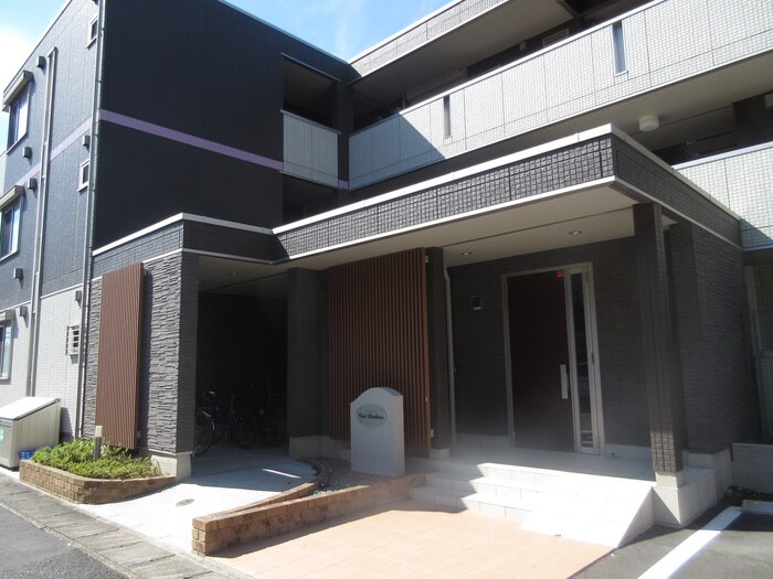 セント　レジデンスの物件外観写真