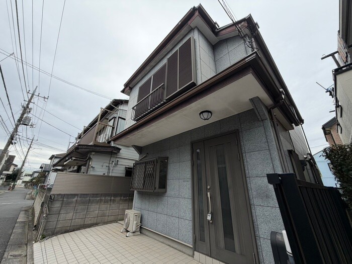 西大泉3丁目貸家の物件外観写真