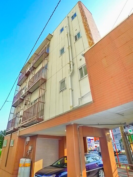 松栄ビルの物件外観写真