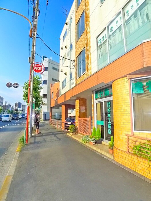 松栄ビルの物件外観写真