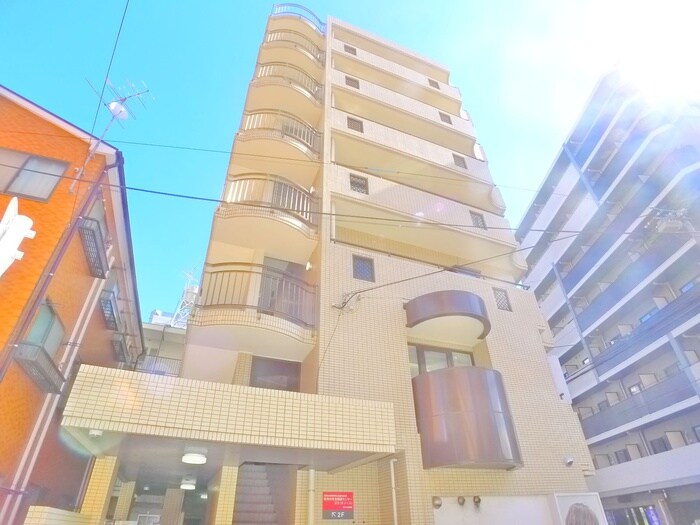 ロイヤルアヤセの物件外観写真