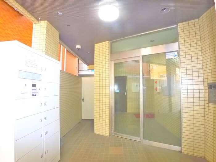 ロイヤルアヤセの物件外観写真