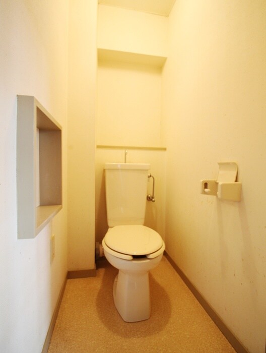 ロイヤルアヤセの物件内観写真