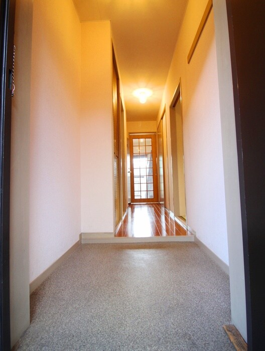 ロイヤルアヤセの物件内観写真