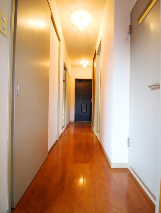 ロイヤルアヤセの物件内観写真