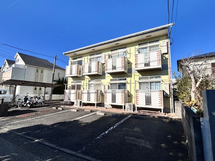 デ・エスポア湘南の物件外観写真