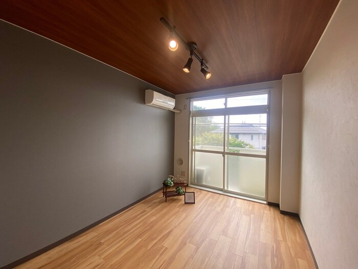 デ・エスポア湘南の物件内観写真