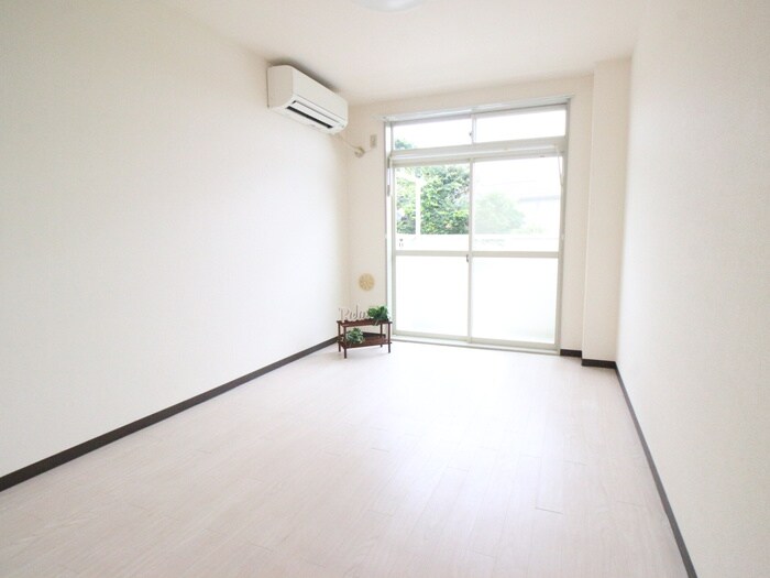 デ・エスポア湘南の物件内観写真