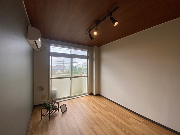 デ・エスポア湘南の物件内観写真