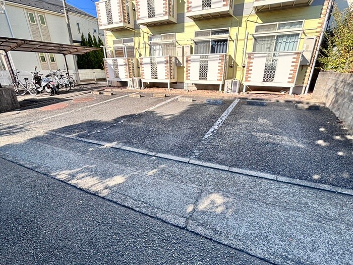 デ・エスポア湘南の物件外観写真