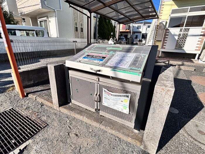 デ・エスポア湘南の物件外観写真