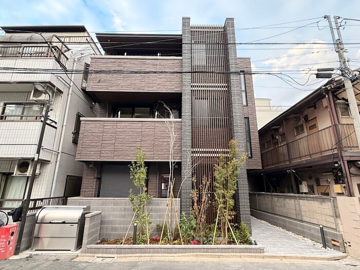 シャーメゾン南大塚の物件外観写真