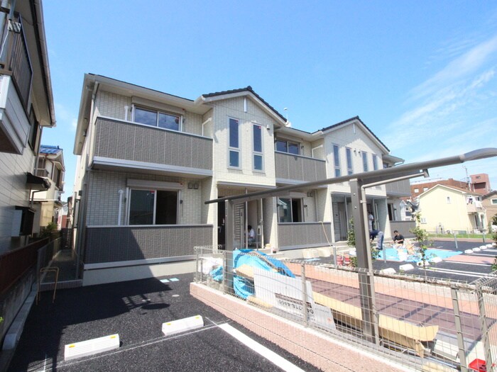 セントフィールドの物件外観写真