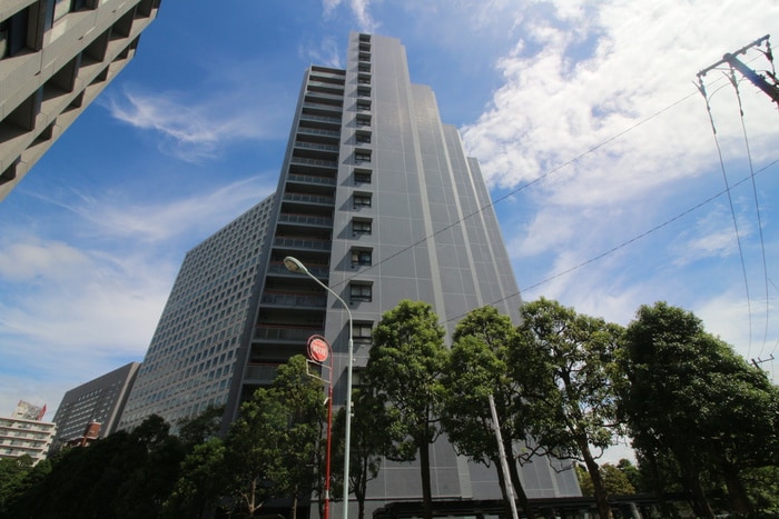 ﾘﾊﾞ-&ﾀﾜ-の物件外観写真