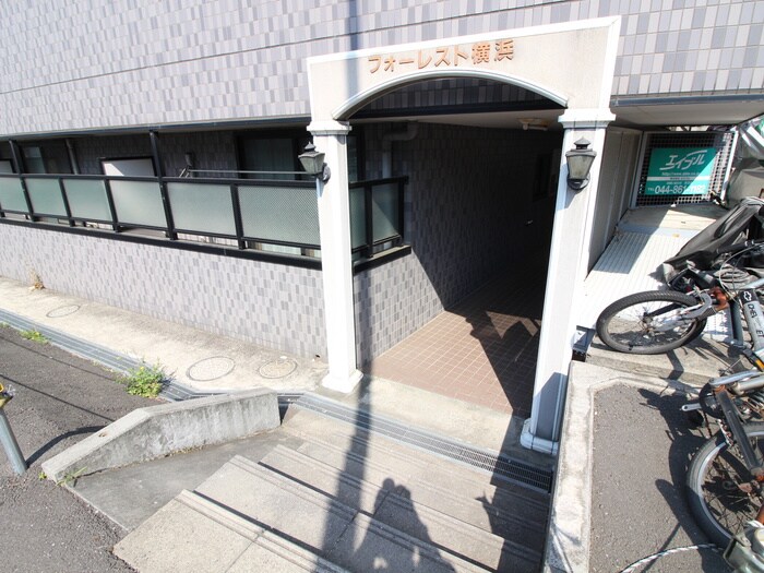 フォ－レスト横浜の物件外観写真