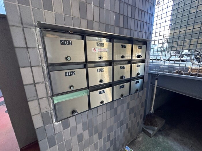 フォ－レスト横浜の物件外観写真