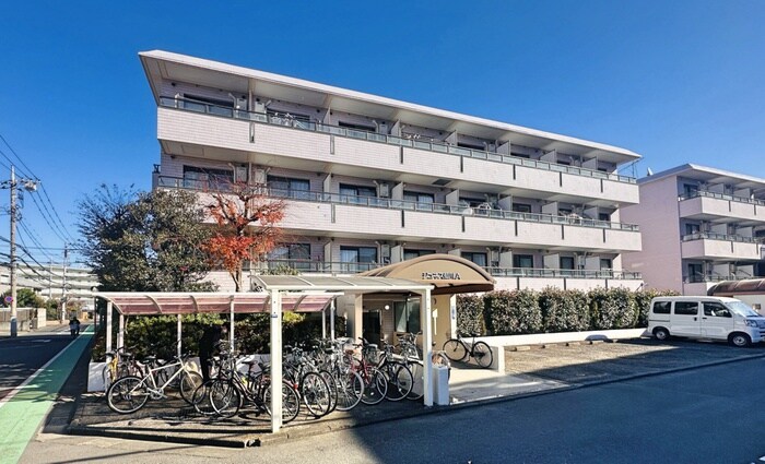 ジュネス仙川A棟の物件外観写真