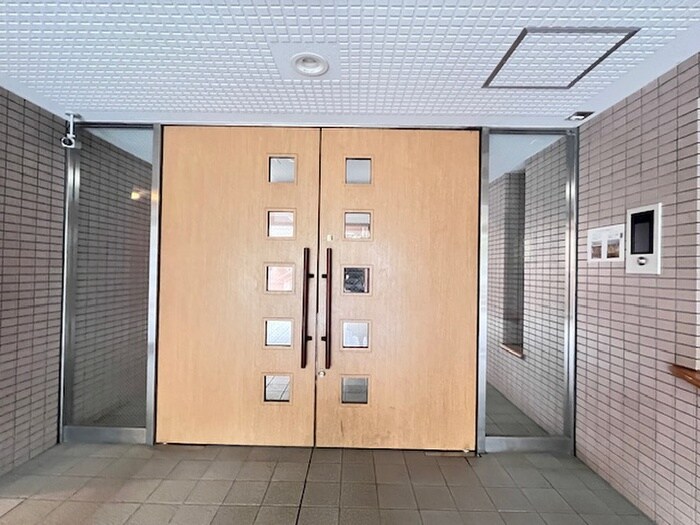 アーバンパーク市ケ尾の物件外観写真