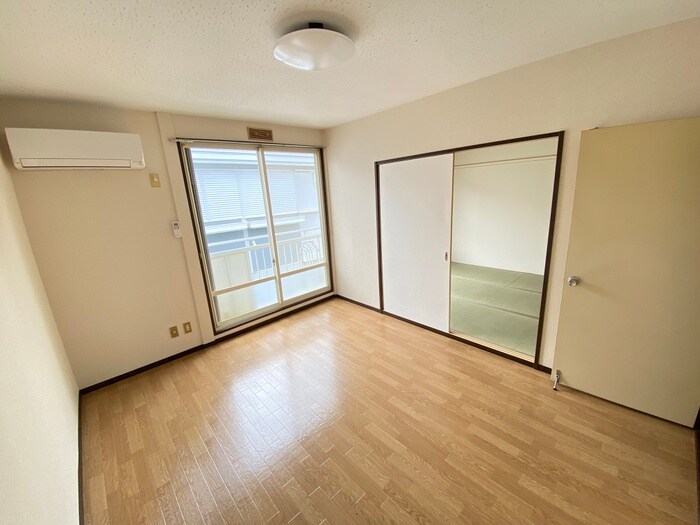 ファーストライフ板戸Ⅰの物件内観写真