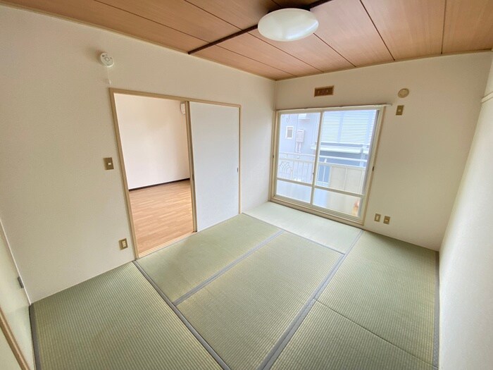 ファーストライフ板戸Ⅰの物件内観写真