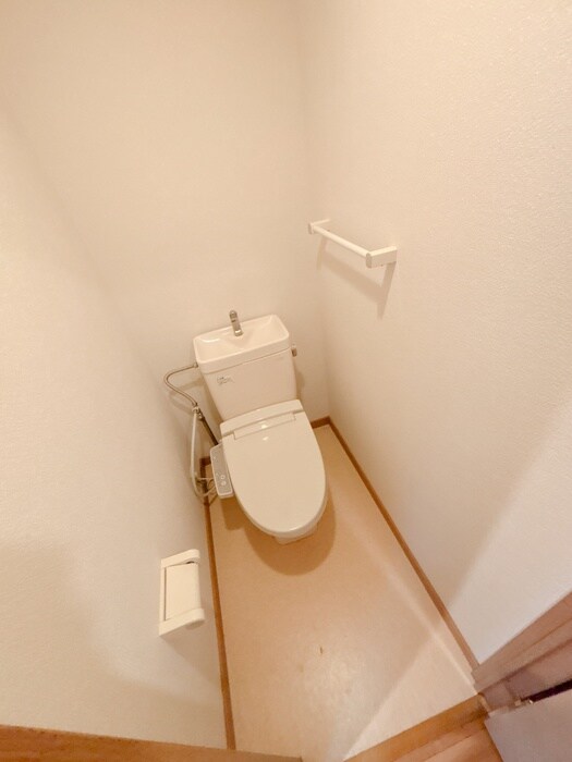 ジュネス・ドミール２０００の物件内観写真