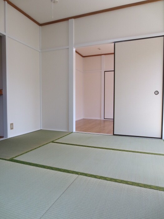 アーバン６８１の物件内観写真