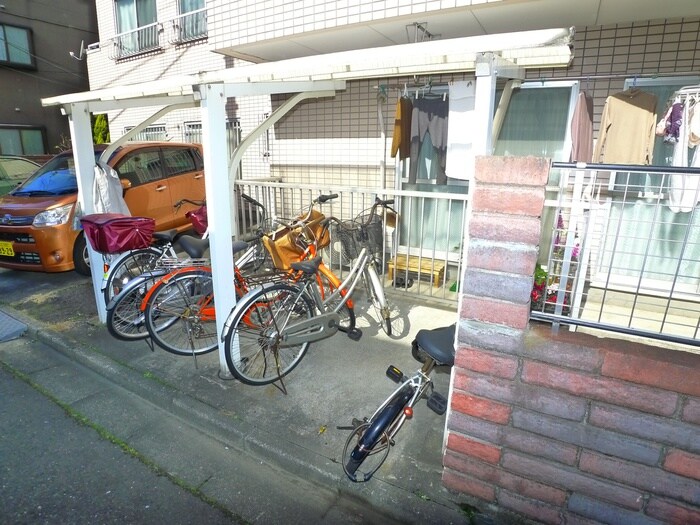 アーバン６８１の物件外観写真