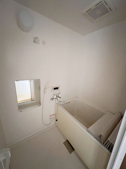 ベルゾーネの物件内観写真