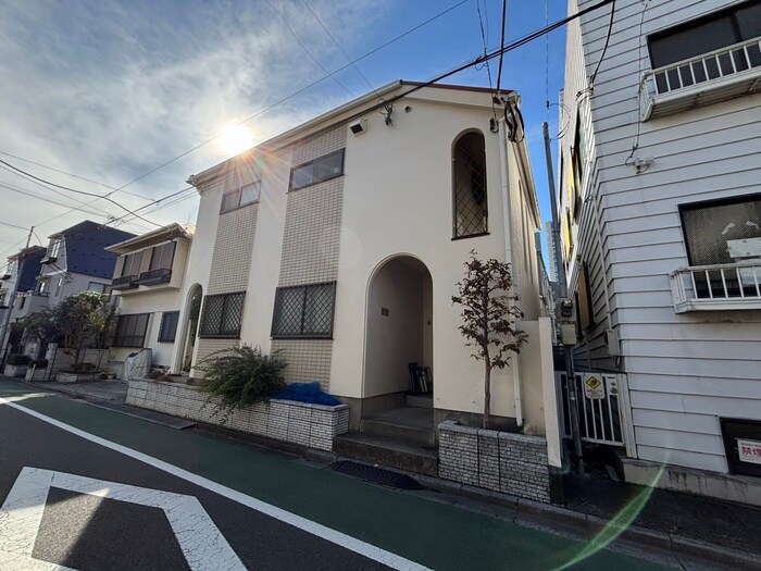 リュ・プラタンの物件外観写真