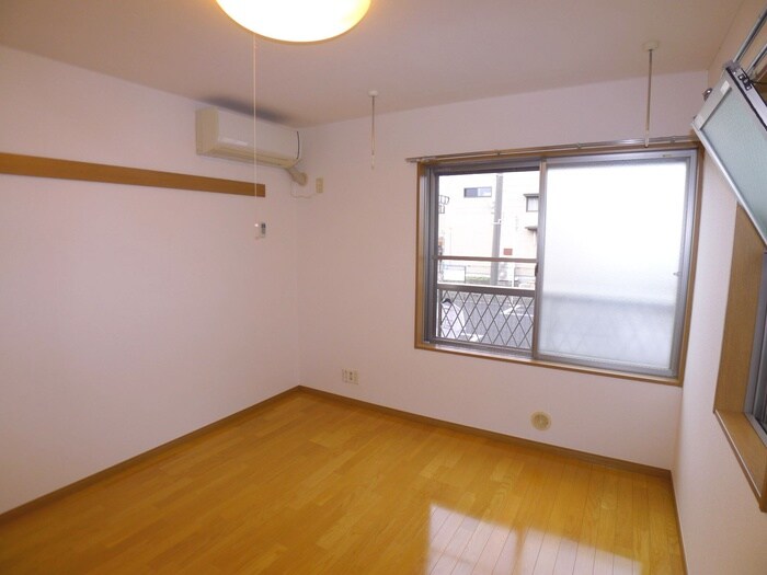 ヴィラ東船橋の物件内観写真