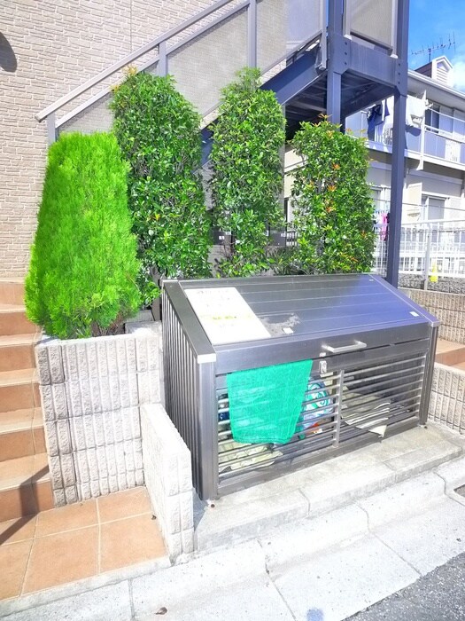 ヴィラ東船橋の物件外観写真