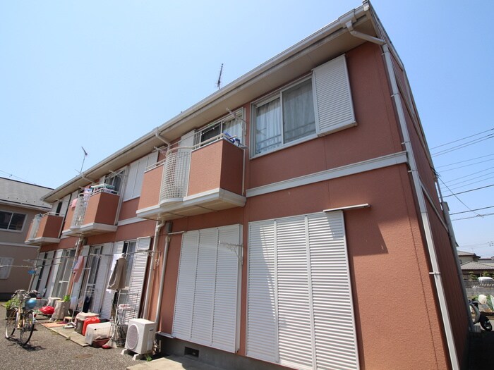 ホワイトペルテＣの物件外観写真