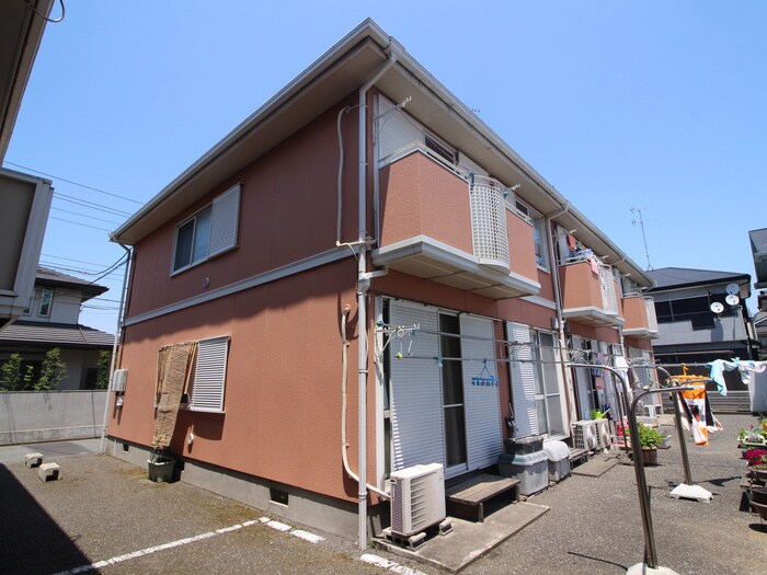 ホワイトペルテＣの物件外観写真